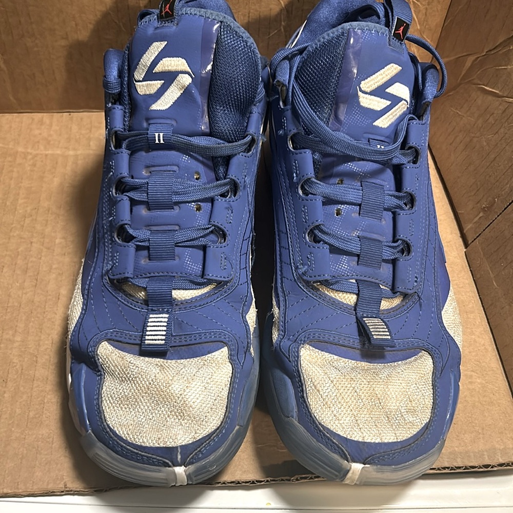 Jordan Luka 2 TB Game Royal beaters
